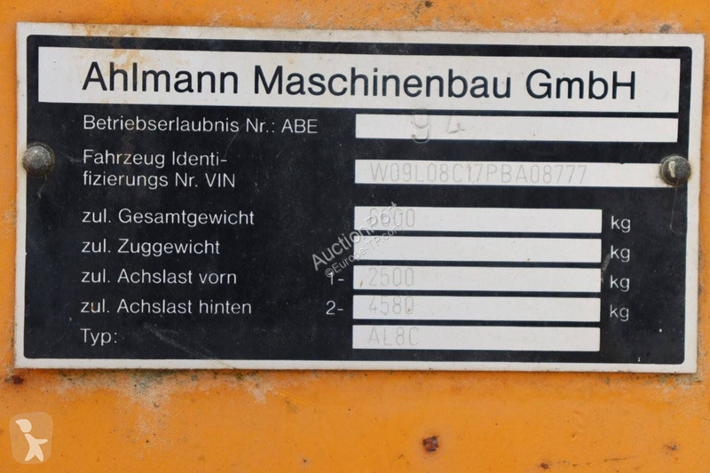 Nakladač Ahlmann AL8C