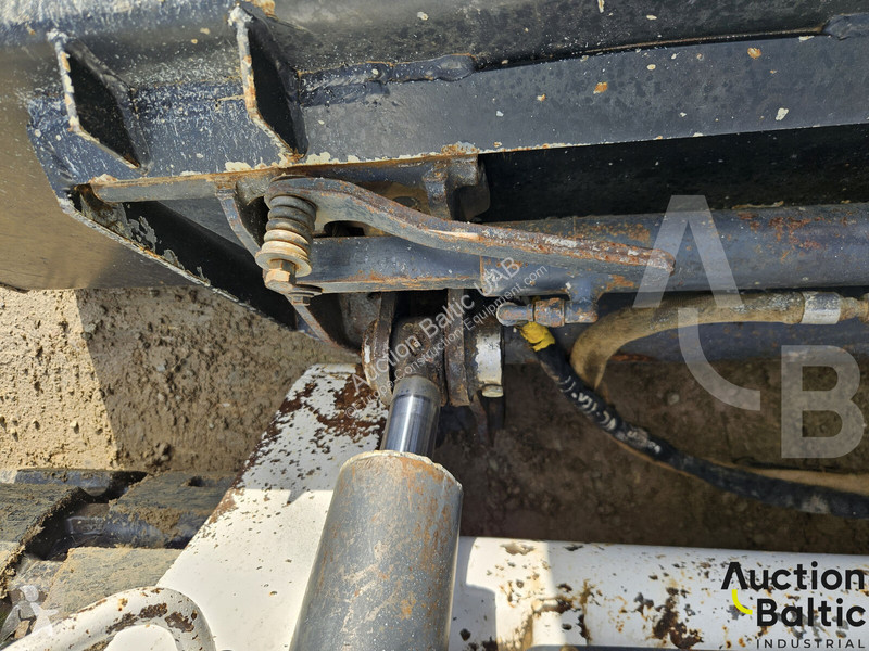 Фронтальный погрузчик Bobcat