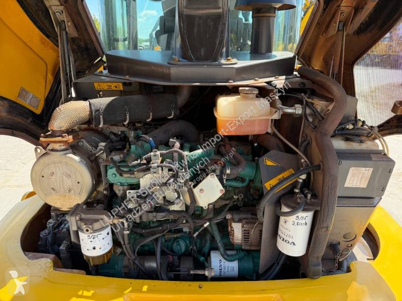 Pala cargadora Volvo L30G