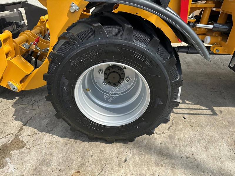 Chargeuse  MINI 780T