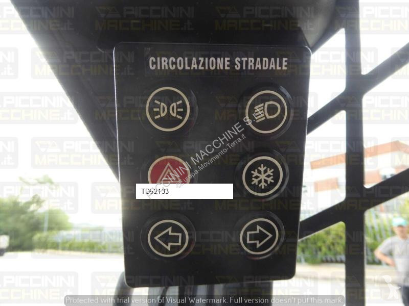 Chargeuse Takeuchi TL6R