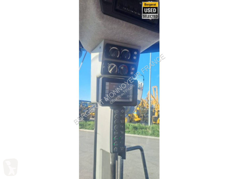 Chargeuse Caterpillar 972M XE