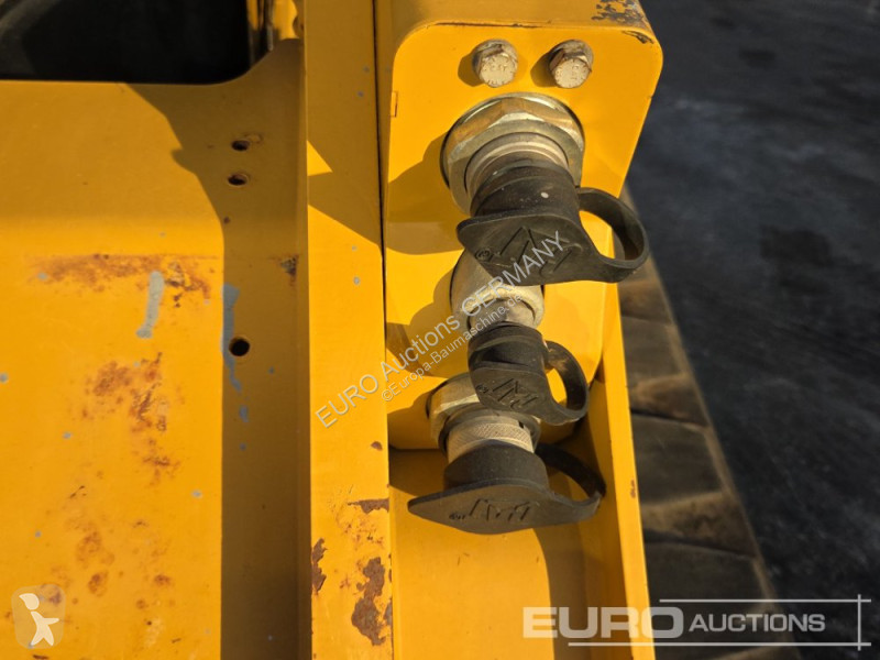 Фронтальный погрузчик Caterpillar 289D3