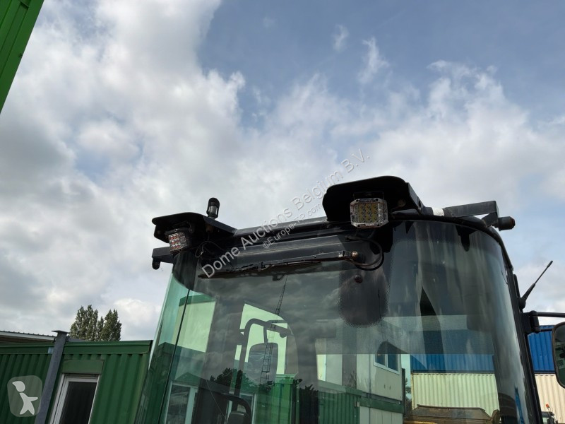 Chargeuse Kubota R065