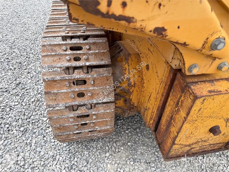 Pala cargadora Komatsu 16 Crawler Loader