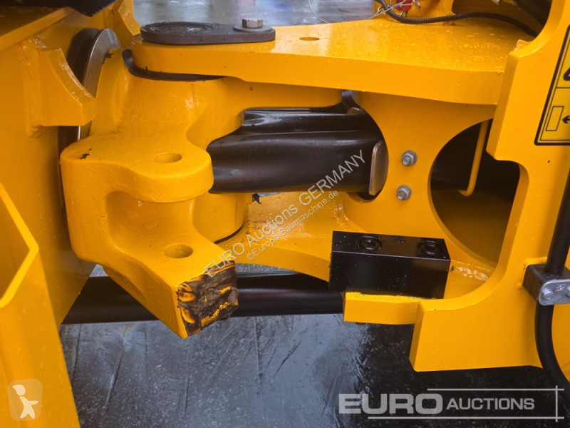 Incarcator JCB 409
