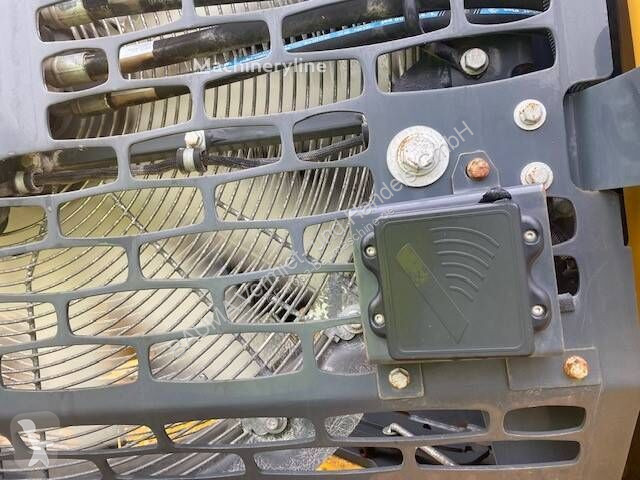 Chargeuse John Deere 744 P SW, 3. Kreis, MIETE...