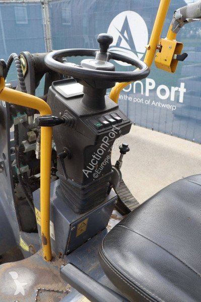 Chargeuse Eurotrac W10