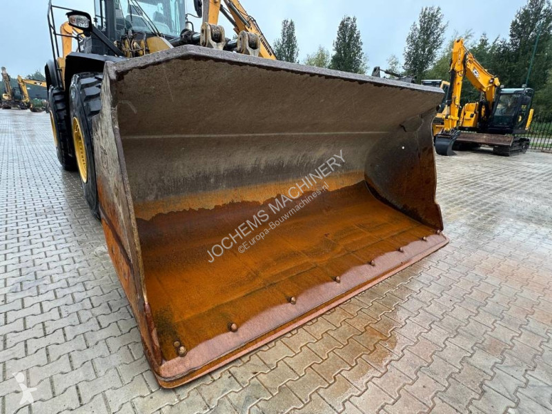 مُحمّلة Caterpillar 980 M