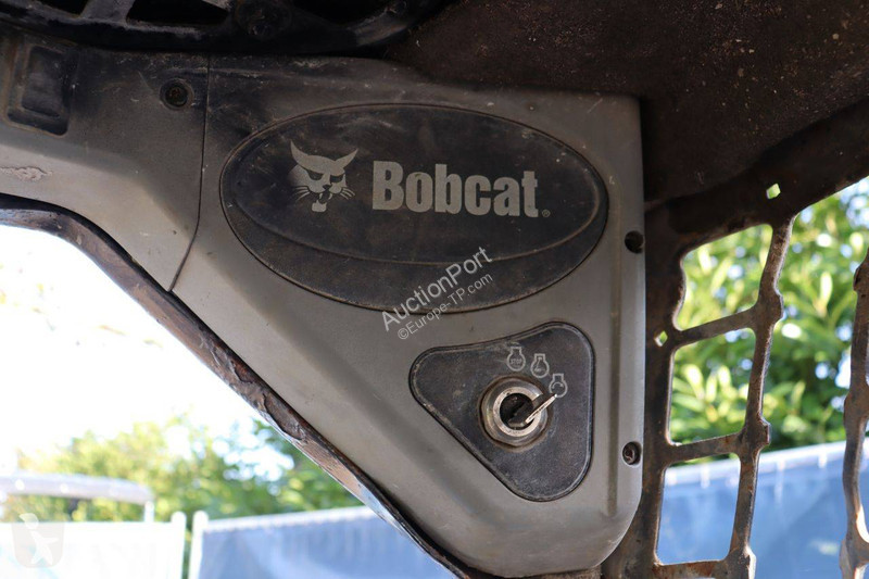 Товарач Bobcat