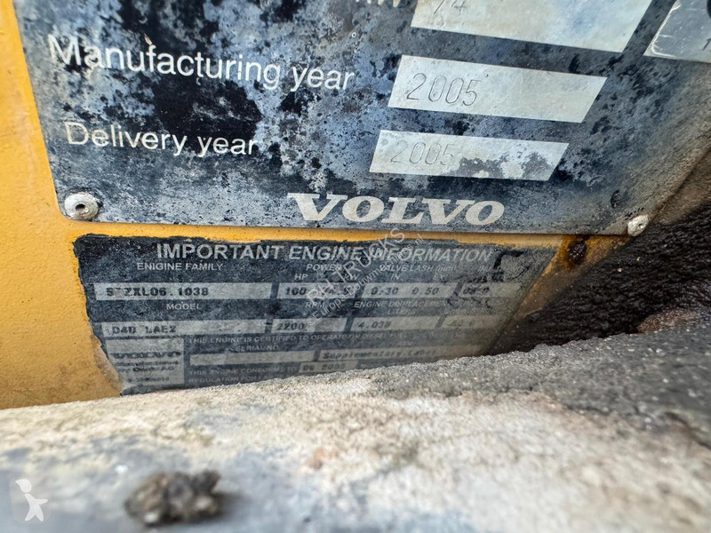 مُحمّلة Volvo L50E 14930 HOURS WITH BUCKET