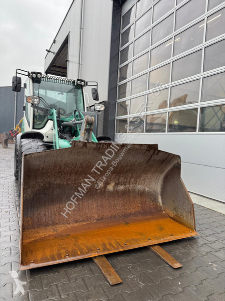 Товарач Liebherr