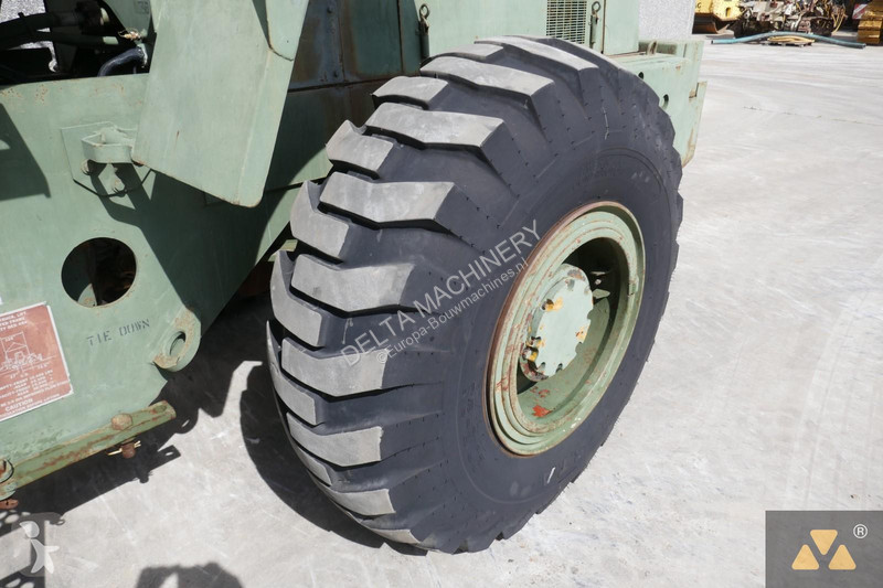 Shovel Komatsu 540 Ex-army