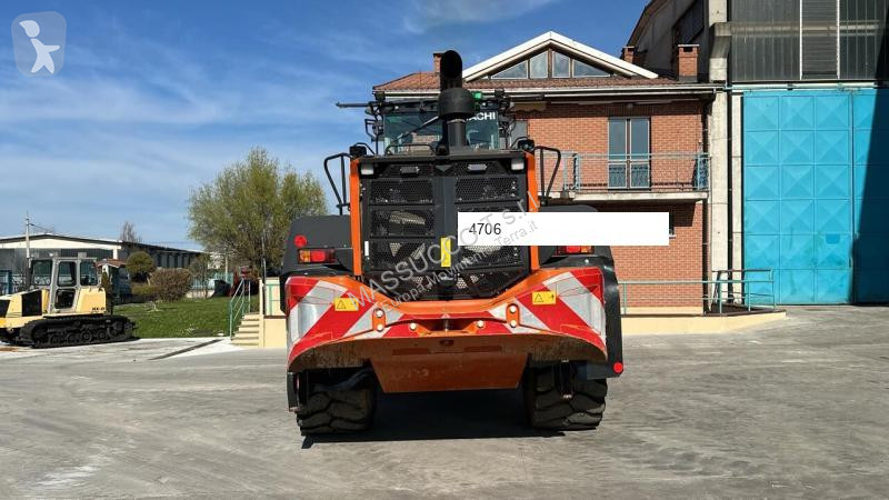 Shovel Hitachi -7