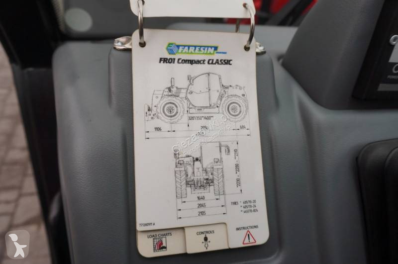 Încărcător telescopic Faresin-Haulotte 730C...
