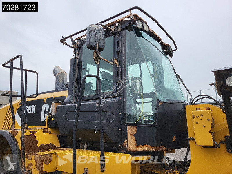 Shovel Caterpillar