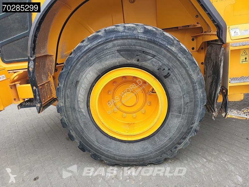 Shovel Hyundai HL955