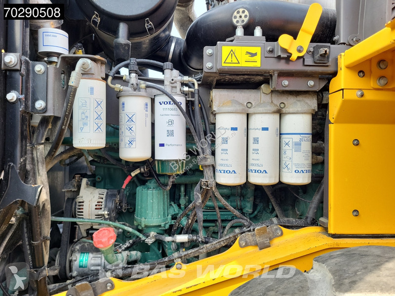 Nakladač Volvo L260 H CDC