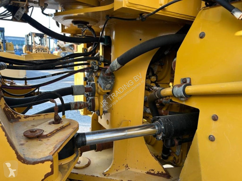 Shovel Caterpillar 980