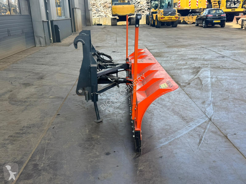 Shovel  L11
