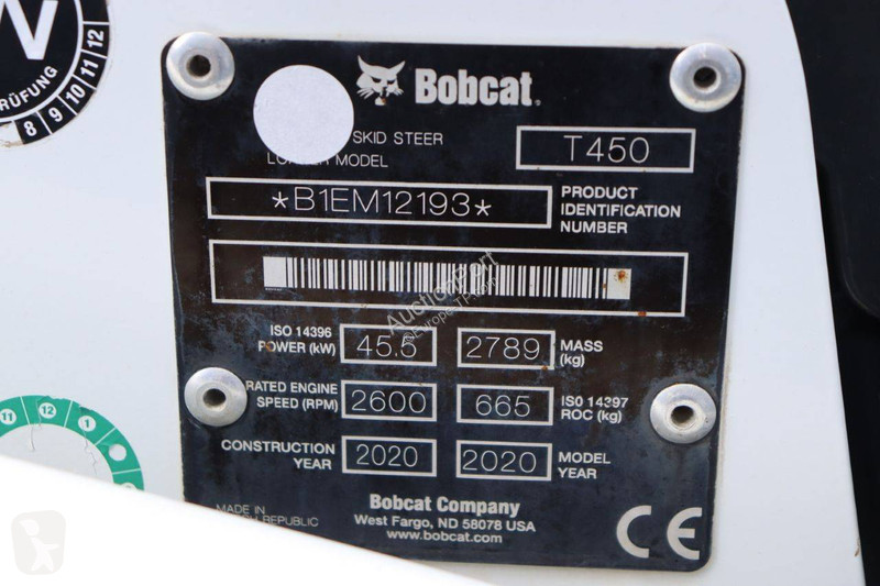 Shovel Bobcat T450