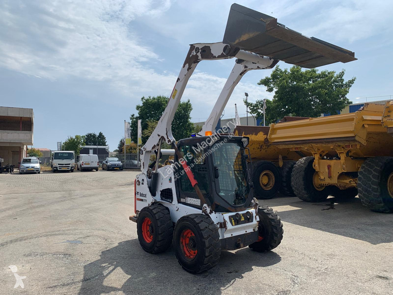 Shovel Bobcat NVT