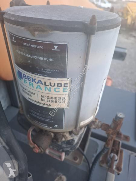 Chargeuse Hitachi