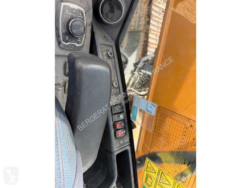 Chargeuse Hyundai HX380L