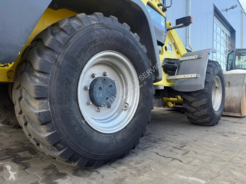 Nakladač Terex