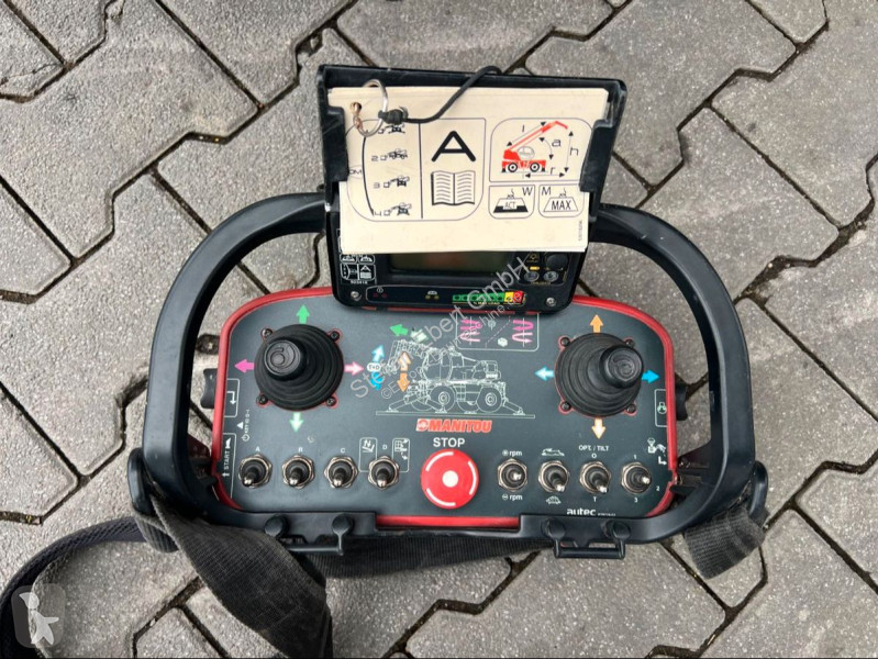 Nakladač Manitou MRT 2150 + / nur 2.463h! /...