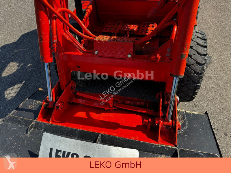 Nakladač Gehl 360 Radlader