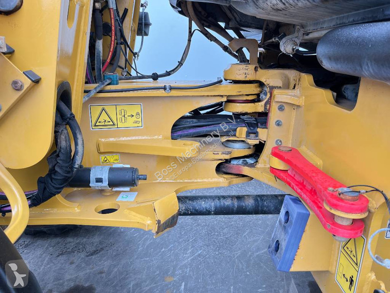 Nakladač Caterpillar M - Bucket + Forks /...