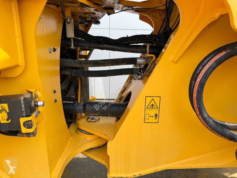 Nakladač Volvo - Automatic Greasing / Camera