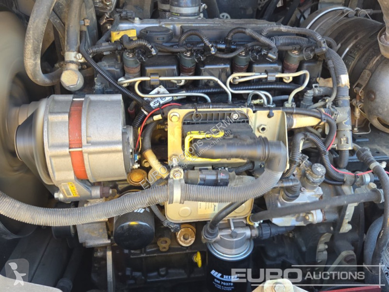 Nakladač  75E S