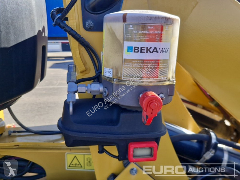 Chargeuse Caterpillar 908M