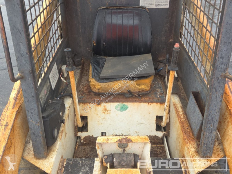 Shovel Bobcat 543
