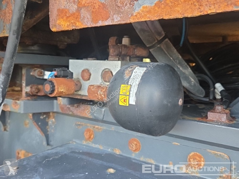 Doosan DL380-7 loader