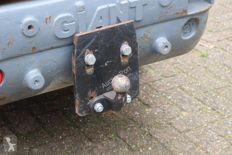 مُحمّلة Giant V452T