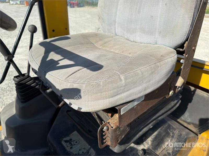 Pala cargadora Komatsu WB70A Wheel Loader