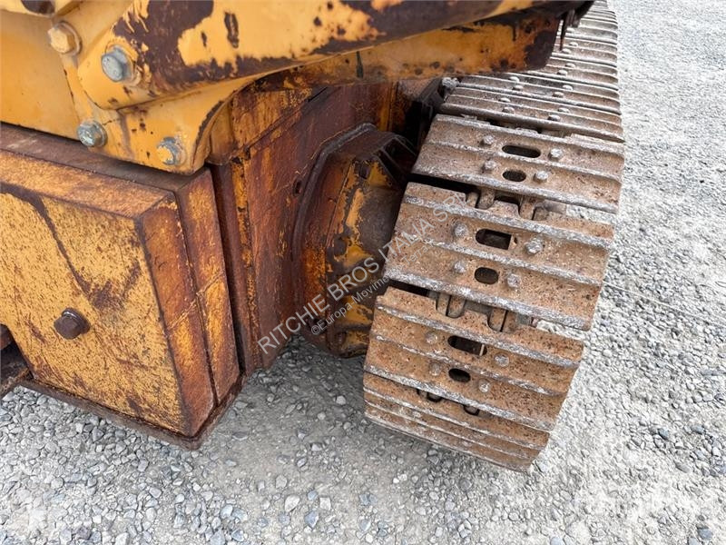 Pala cargadora Komatsu 16 Crawler Loader