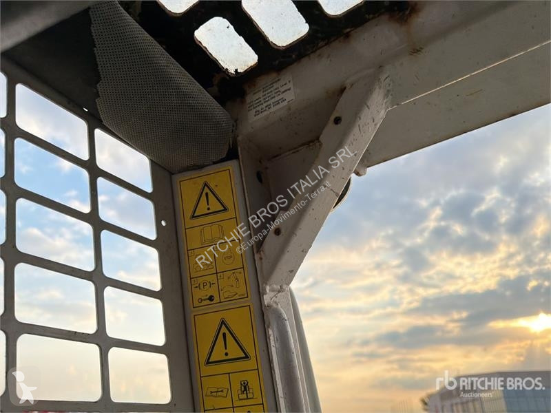 Pala cargadora IHI 2026 Skid Steer Loader