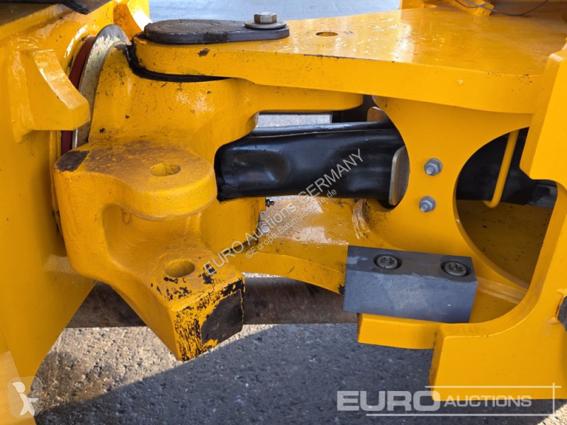 Incarcator JCB 409