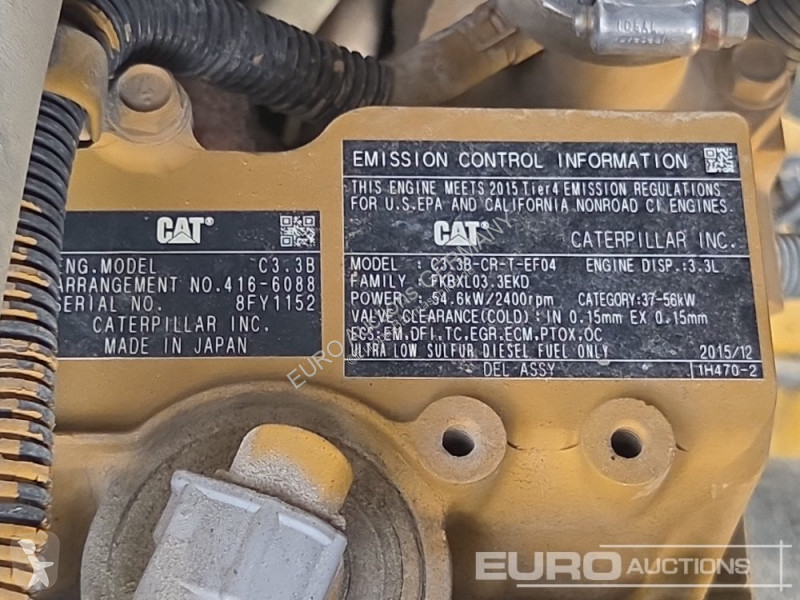 Pá carregadora Caterpillar 908M