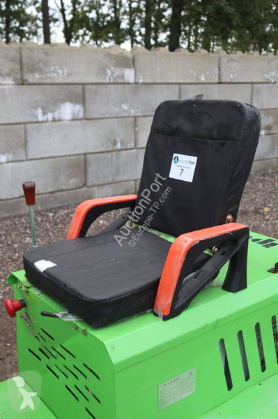 Pala cargadora JPC EL16