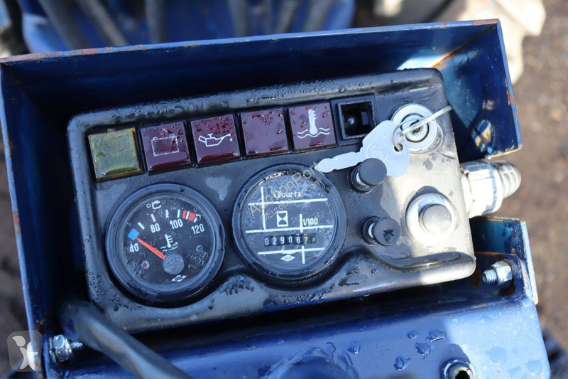 مُحمّلة Fuchs F1300