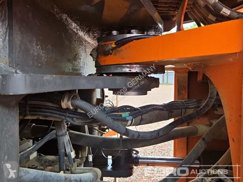 Shovel Doosan 3