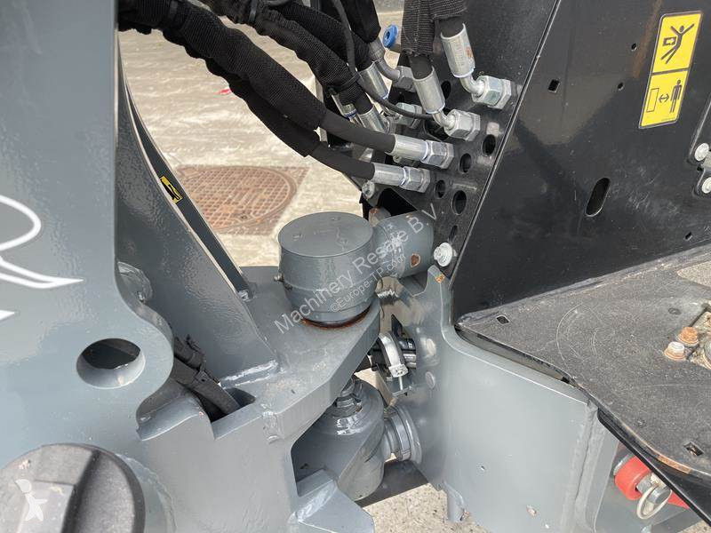 Shovel Giant V 452 T XTRA