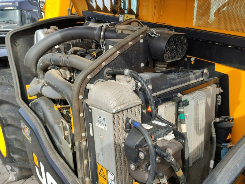 Chariot télescopique JCB 531-70 Stage V...