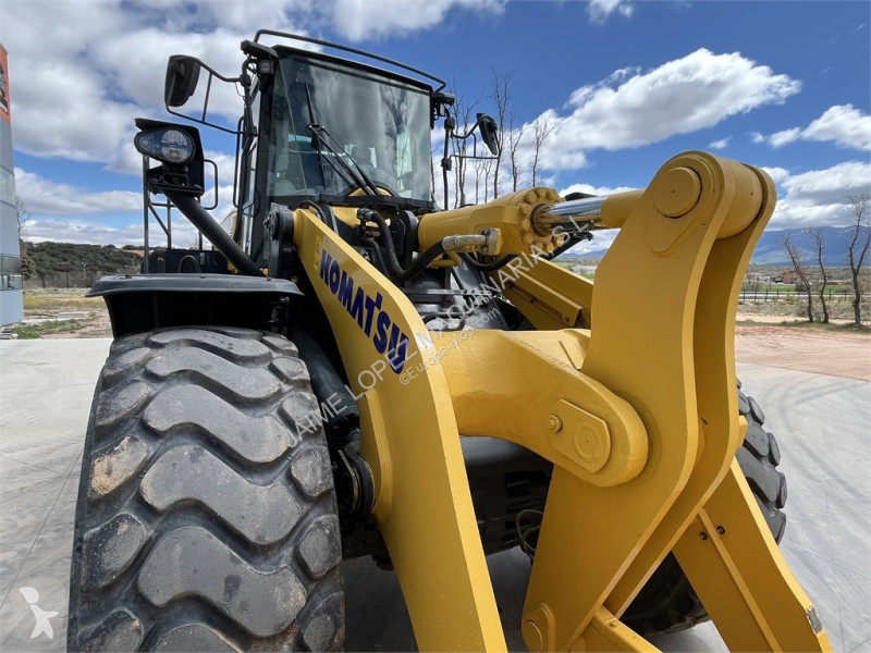 Shovel Komatsu WA 475-10