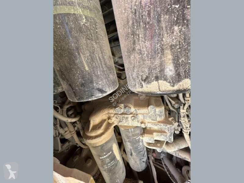 Incarcator Komatsu  WA600-8E0